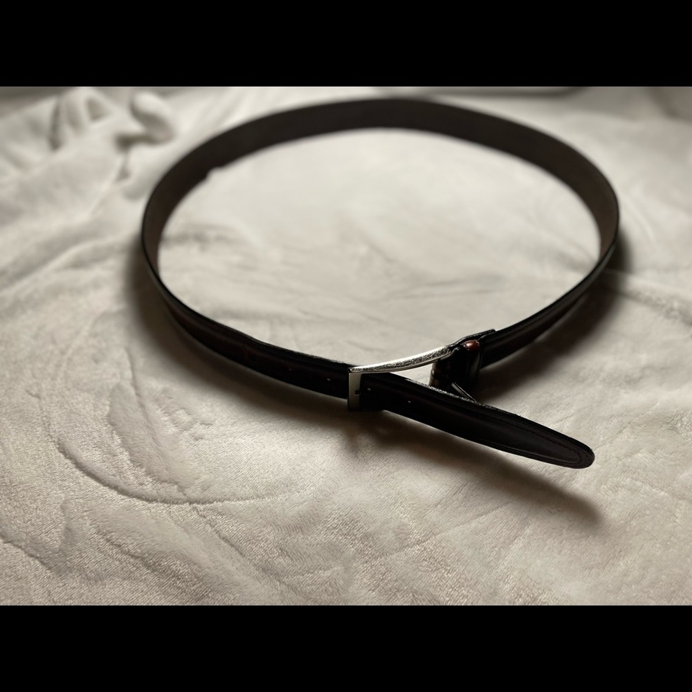 Mens belt  Size: Medium/Large  Color: Dark brown